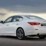 אינפיניטי Q50 מאחור