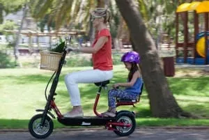 אופניים וקורקינטים חשמליים: מבקר המדינה לא רואה את הפיל שבחדר