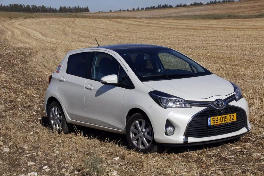 SMALL_mazda 2 baleno yaris_0004