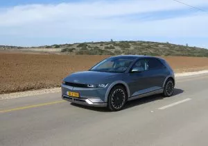 יונדאי איוניק 5 במבחן דרכים
