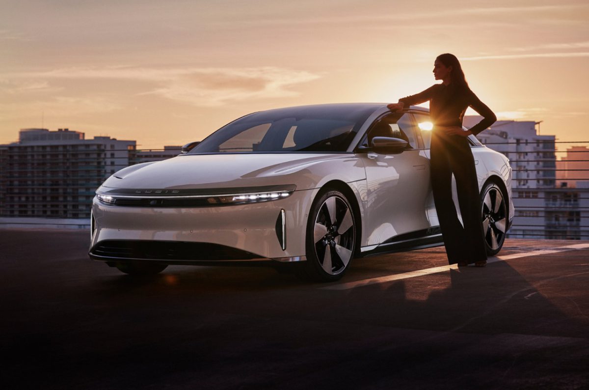 אסטון מרטין נותנת 3.7% בעלות ל'לוסיד' בתמורה לטכנולוגיית רכב חשמלי