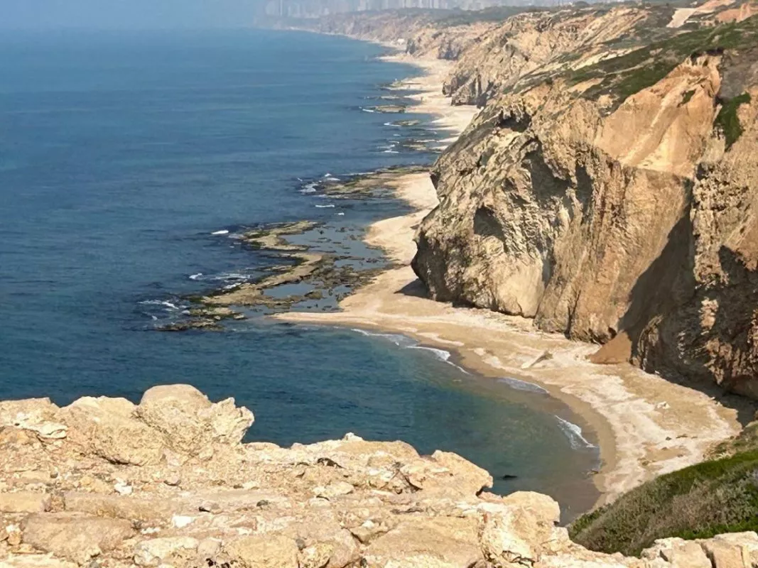 טיול לסופ"ש: אל אפולוניה שעל קצה המצוק