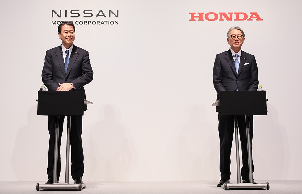 האם ברית ניסאן-הונדה מסמנת את תחילת עידן האיחודים והרכישות בתעשיית הרכב היפנית?