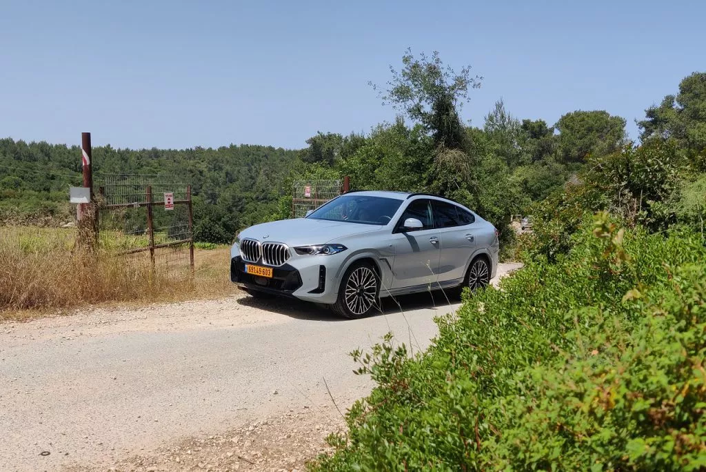 ב.מ.וו X6 במבחן דרכים