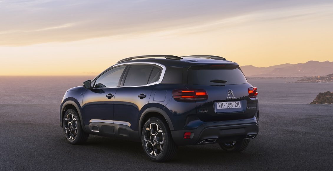 מפחיד: תקלת בלמים בטויוטה קורולה ואובדן היגוי בפיז'ו 3008