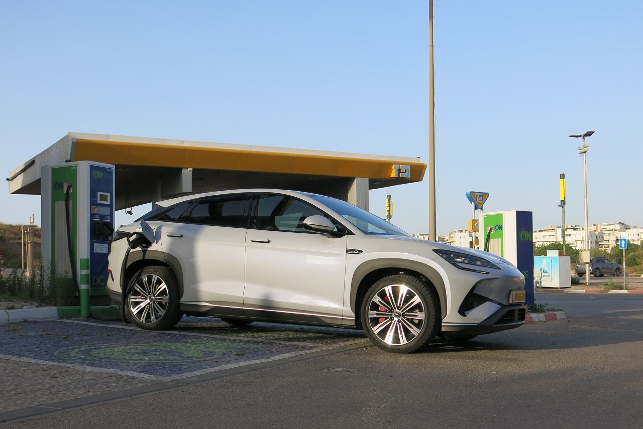 BYD סיליאון 7 במבחן ישראלי