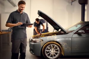 מערכת הרכב השנואה ביותר בדרך לפח האשפה של ההיסטוריה: תם עידן ה"Start-Stop"