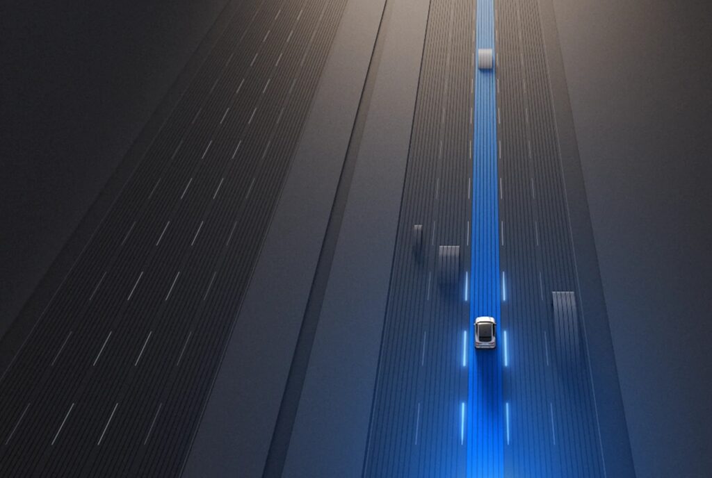 שימו לב להבטחה של פורד: להציע כלי רכב שצרכנים יוכלו לקנות תמורת 30,000 דולר או פחות.