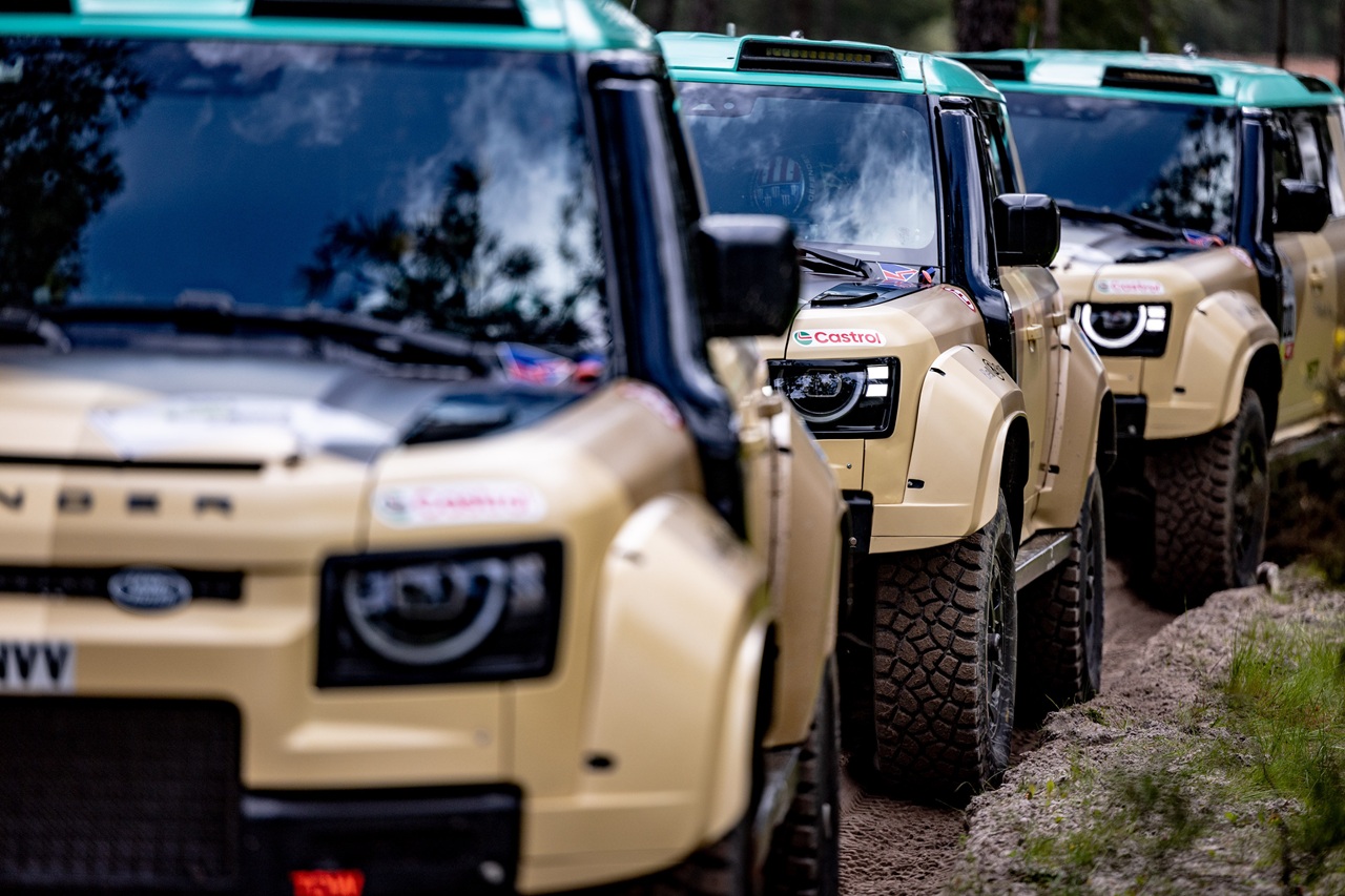 JLR תייצר את הדגמים שלה במפעלים אמריקנים של סטלנטיס עם פועלים של סטלנטיס עבור השוק האמריקני – וכולם יישארו חברים.